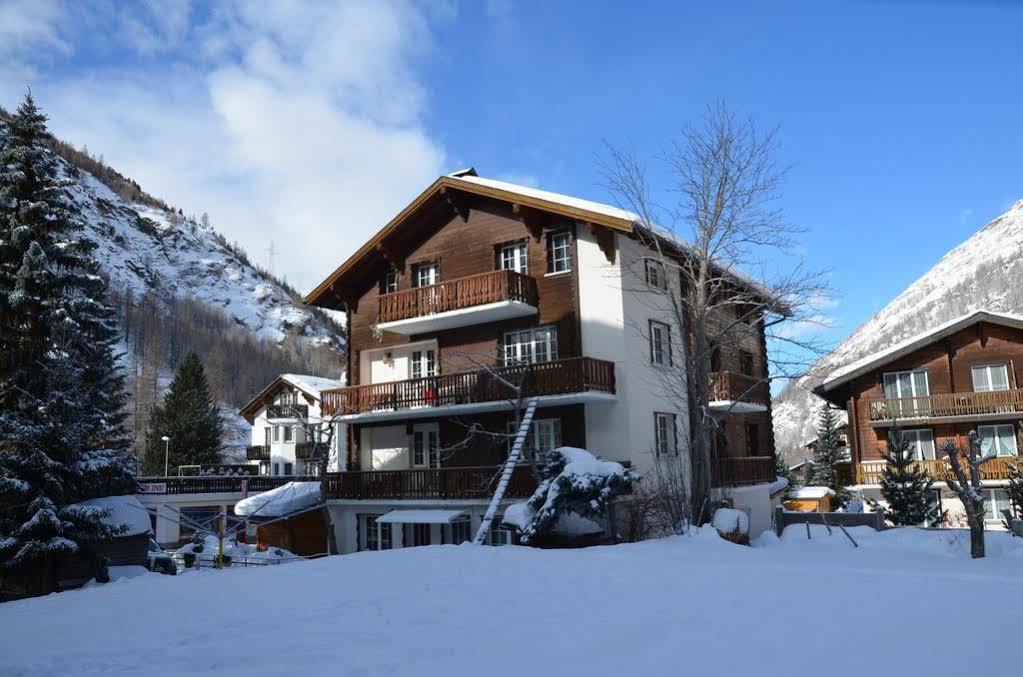 萨斯阿尔马格尔Haus Alpenperle公寓 外观 照片